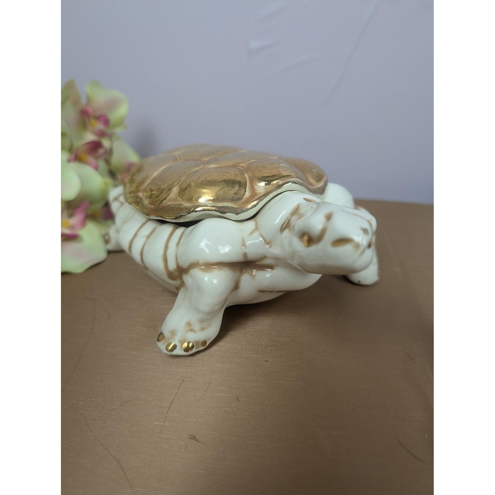 Vintage Ceramic‎ Turtle Trinket Box Gold Lid Hinged Figurine Candy Dish Decor